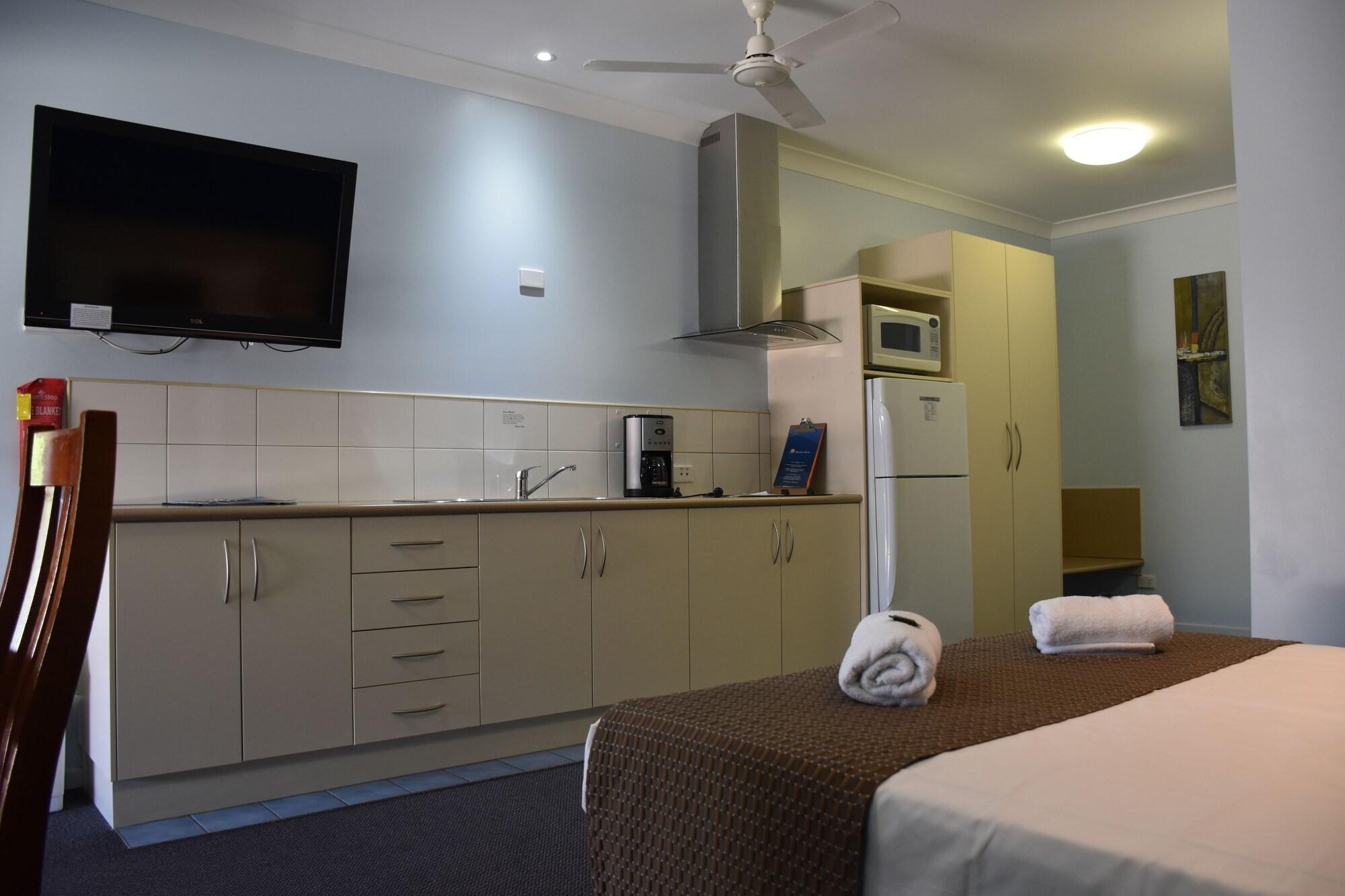 Bluewater Harbour Motel Μπόουεν Εξωτερικό φωτογραφία