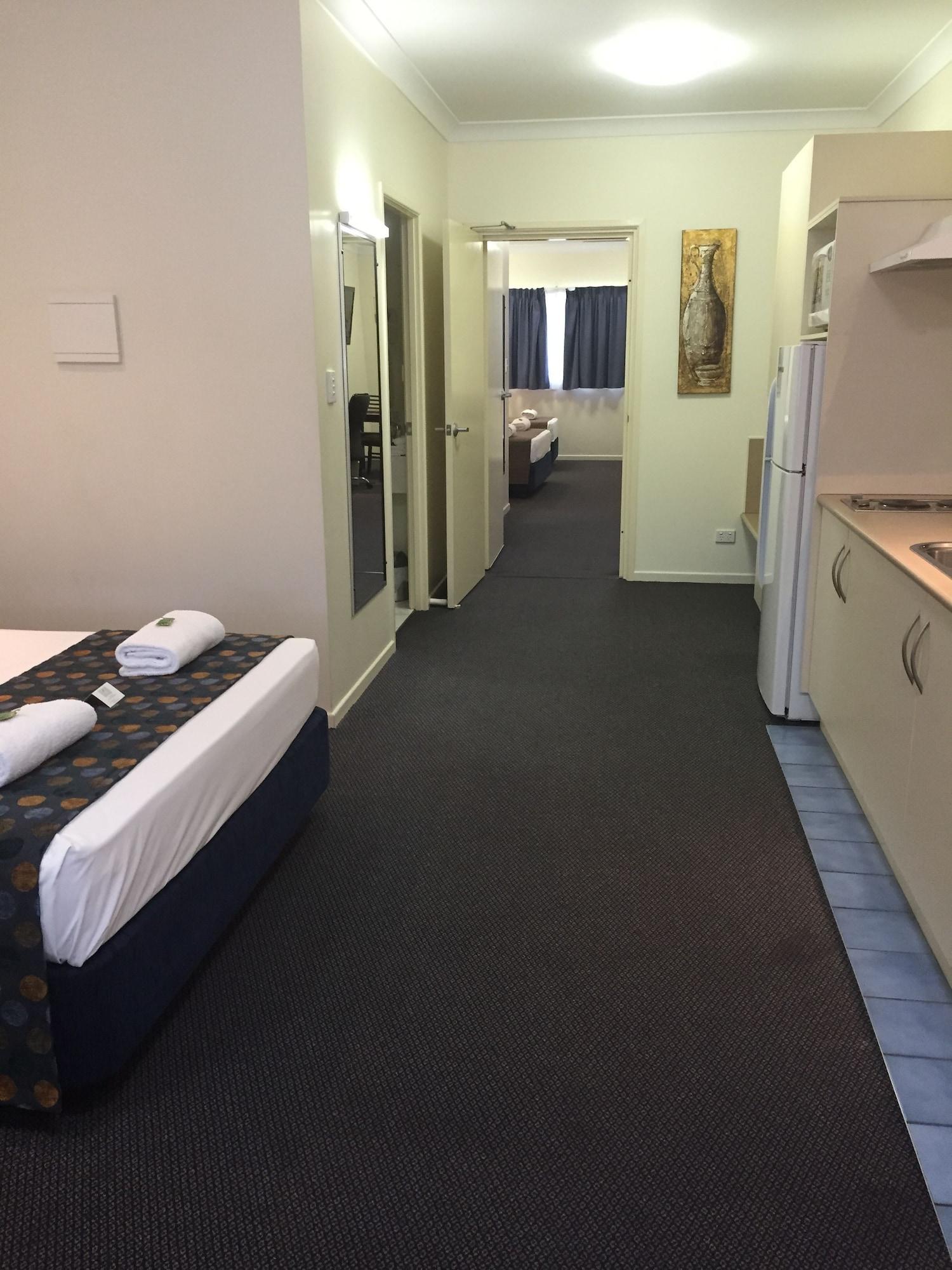 Bluewater Harbour Motel Μπόουεν Εξωτερικό φωτογραφία