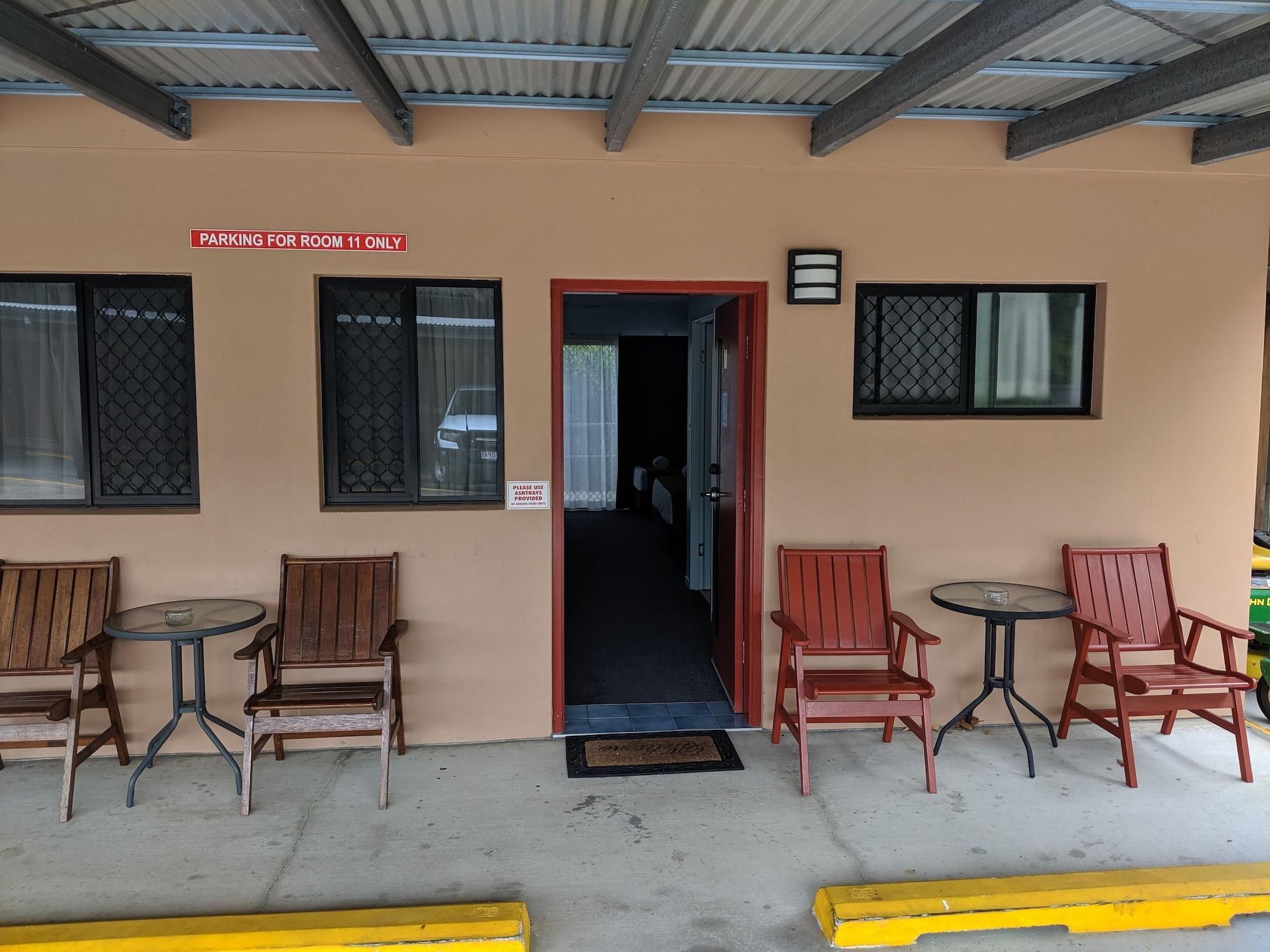 Bluewater Harbour Motel Μπόουεν Εξωτερικό φωτογραφία